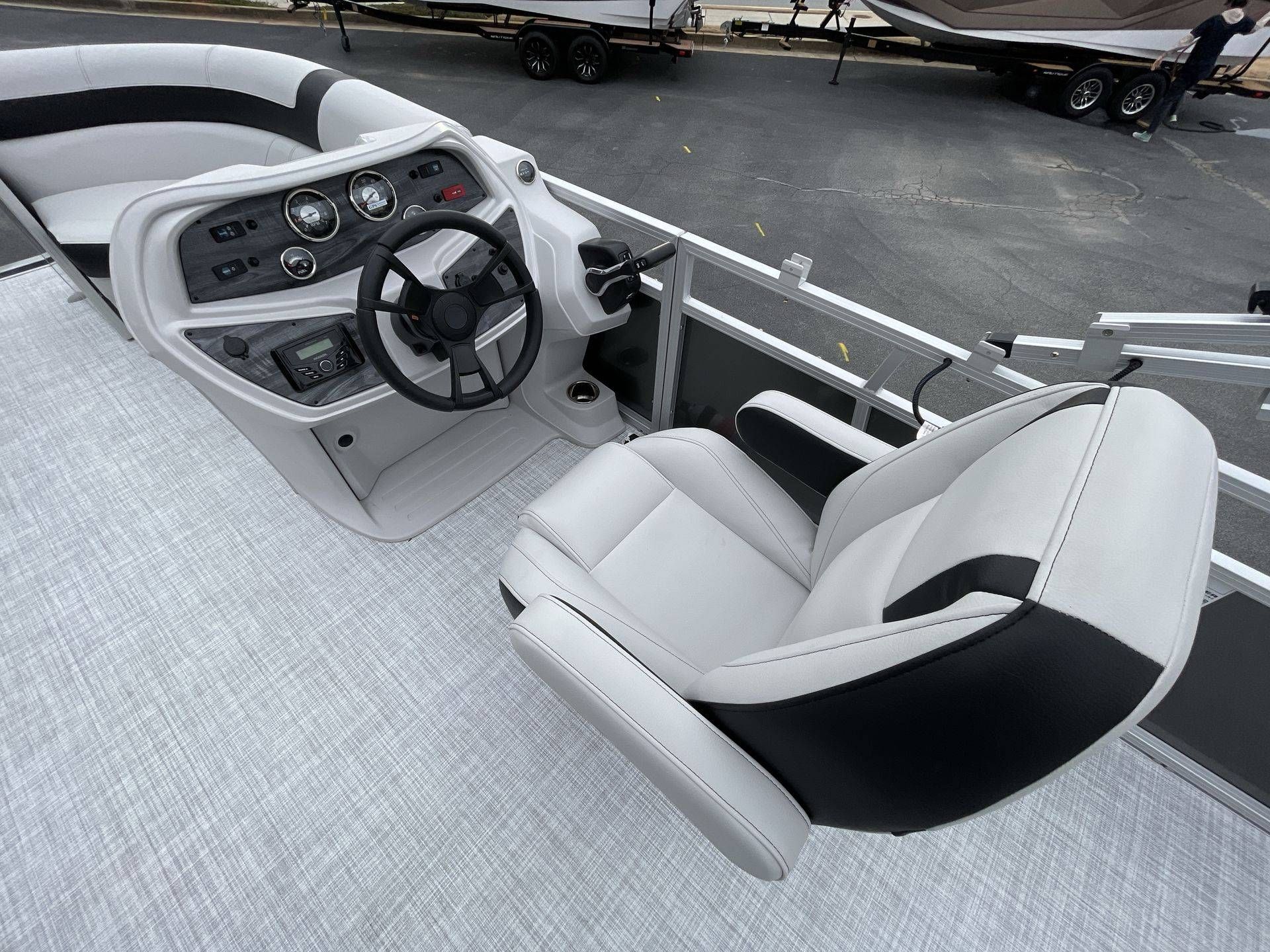 2025 South Bay 18CRSE S - 12