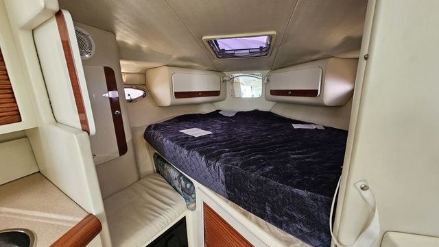 1997 Donzi 3250 LXC - 19