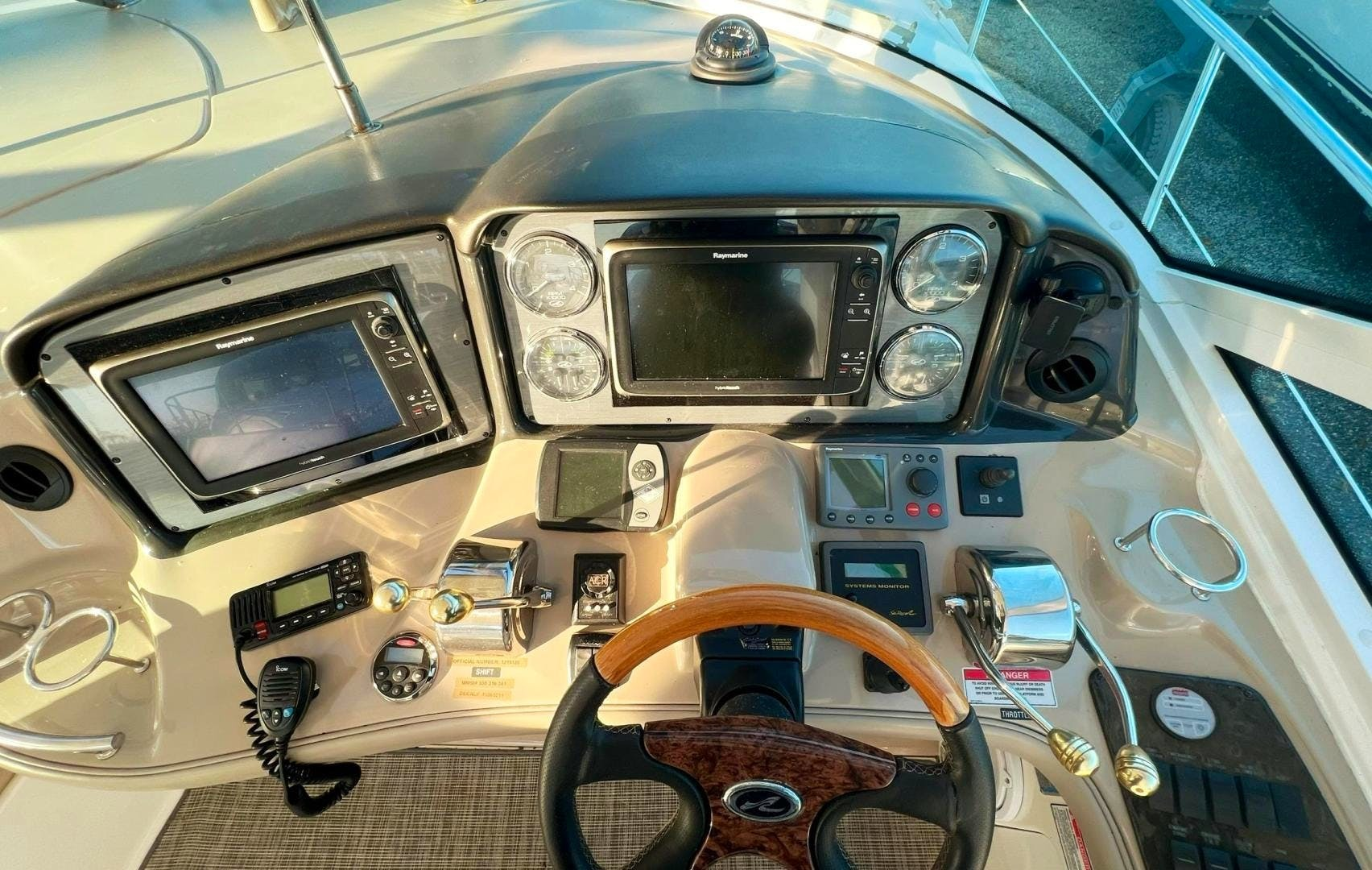 2007 Sea Ray Custom - Image 7
