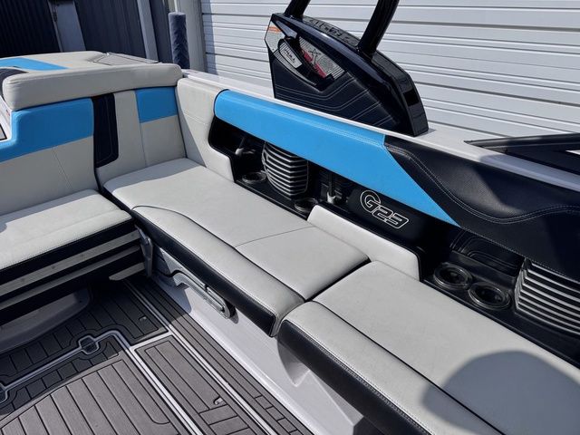 2015 Nautique G23 - 13