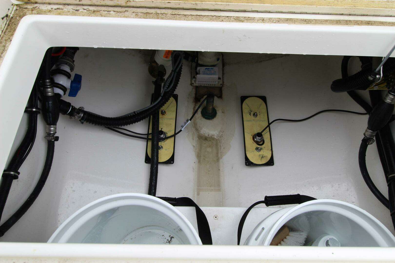 2020 Regulator — - Image 18