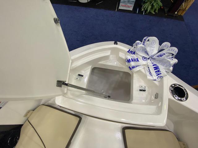 2024 Yamaha Boats 255 FSH Sport H - 30
