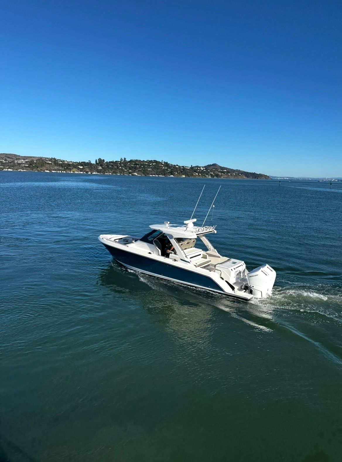 2024 Tiara Yachts 34 LS - 10