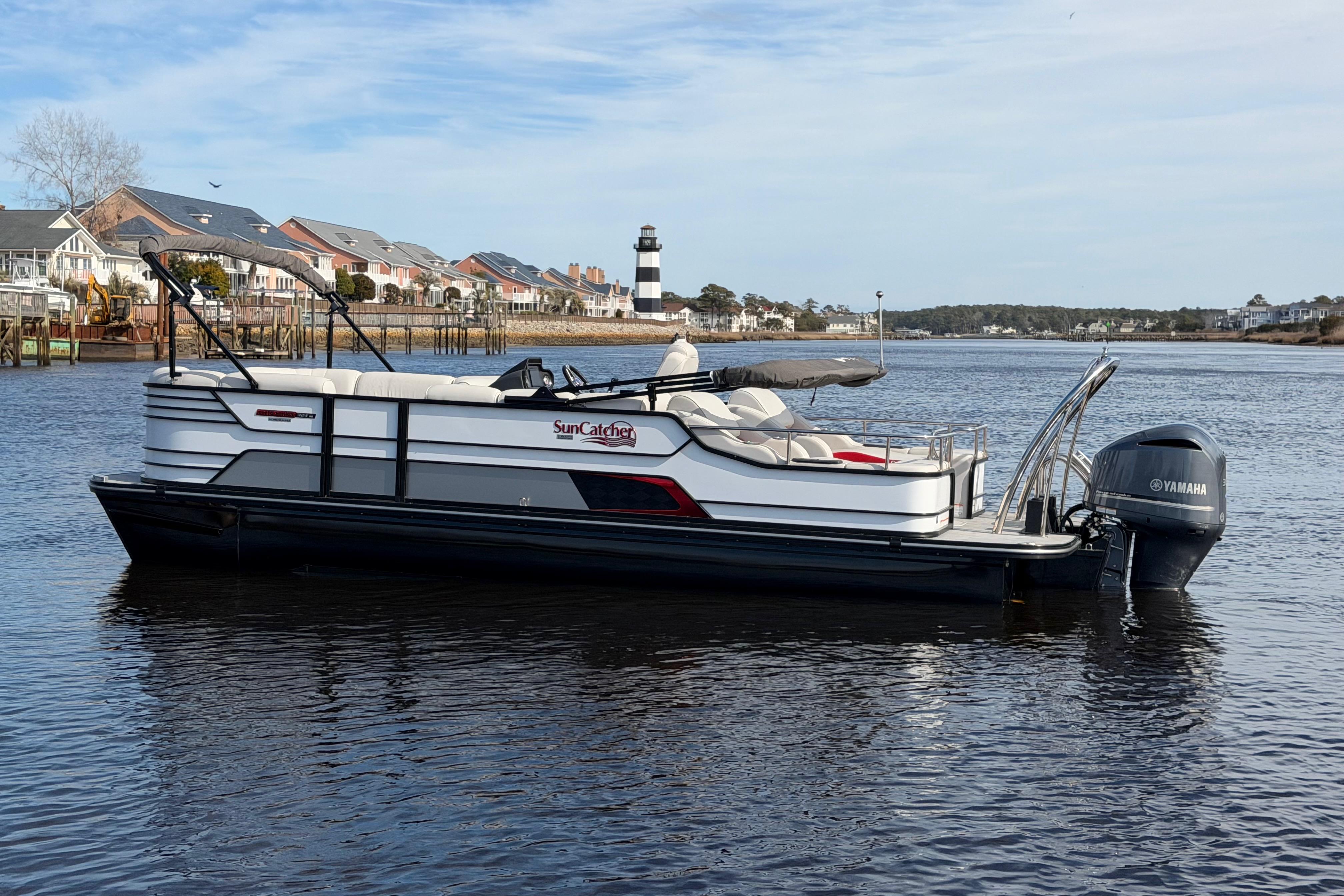 2023 SunCatcher ELITE SERIES 324 SS