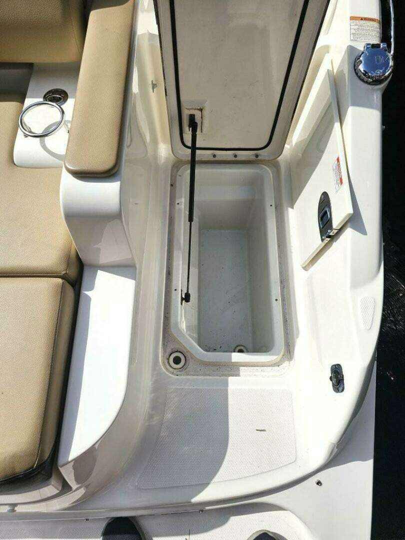 2018 Sea Ray 290 SDX - Image 26