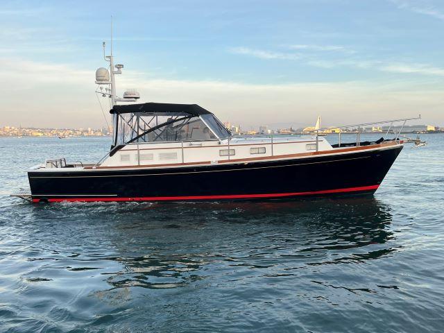 1999 Grand Banks 38 Eastbay EX