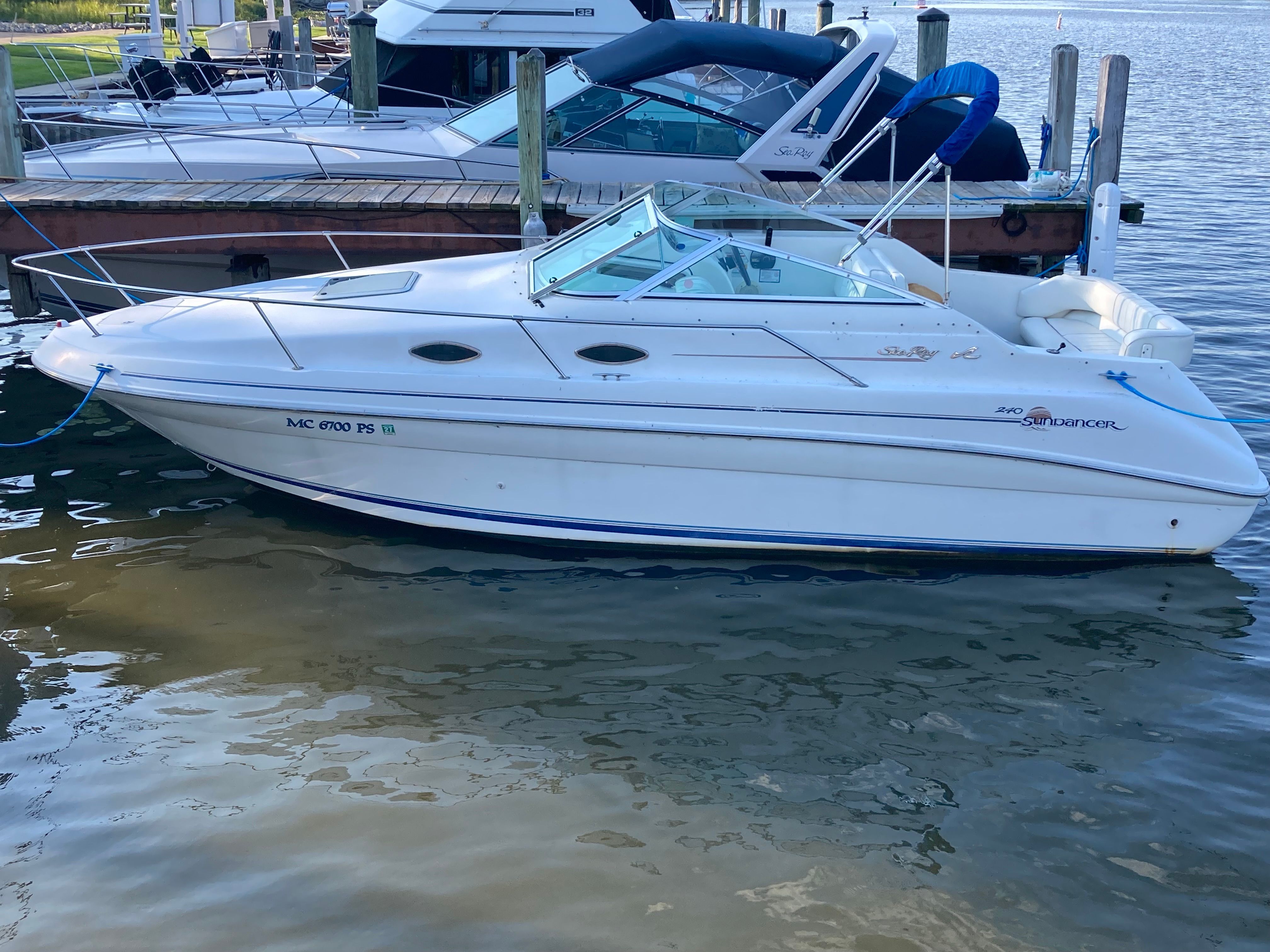 1996 Sea Ray Sundancer - 12