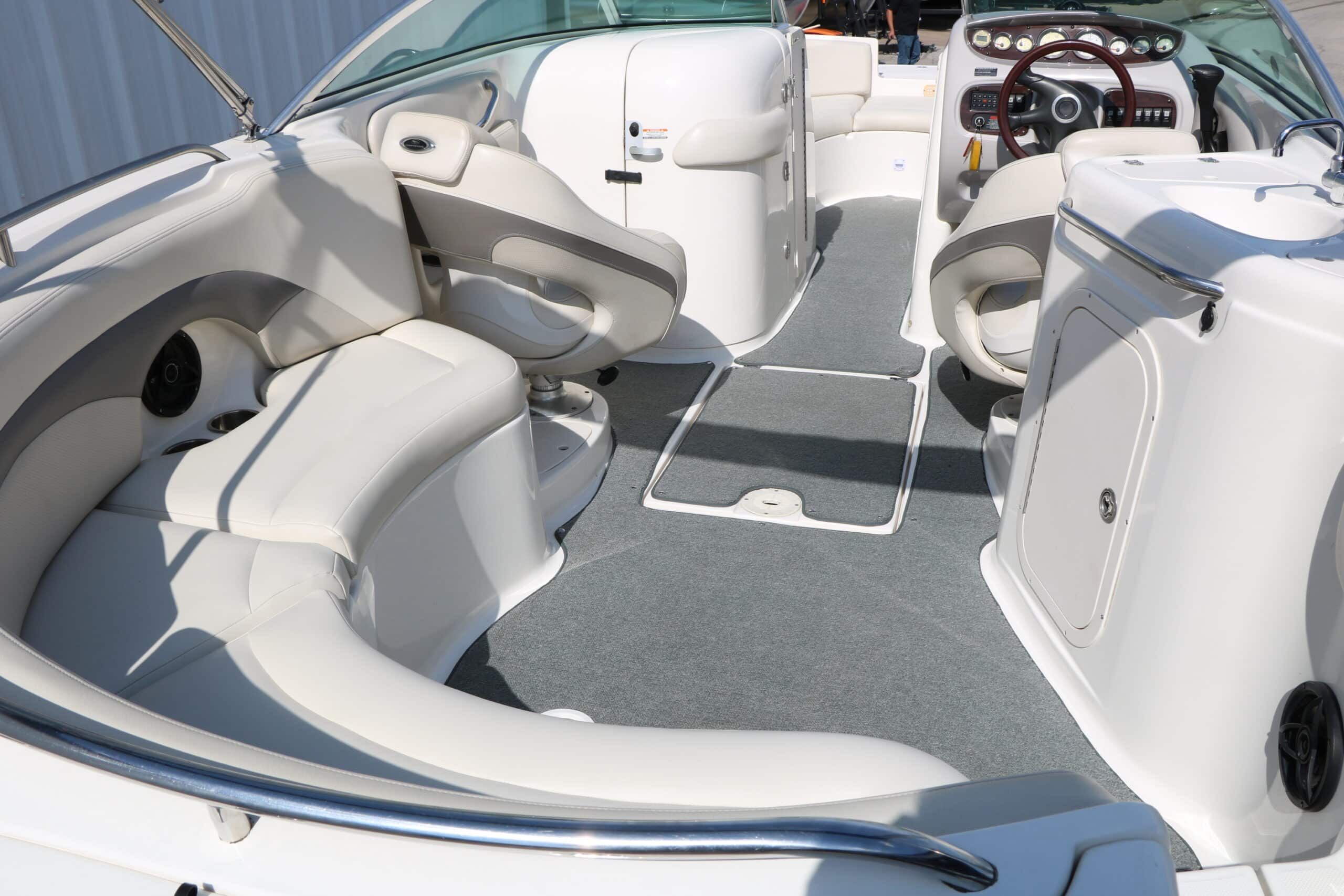 2005 Chaparral Sunesta 254 - 45