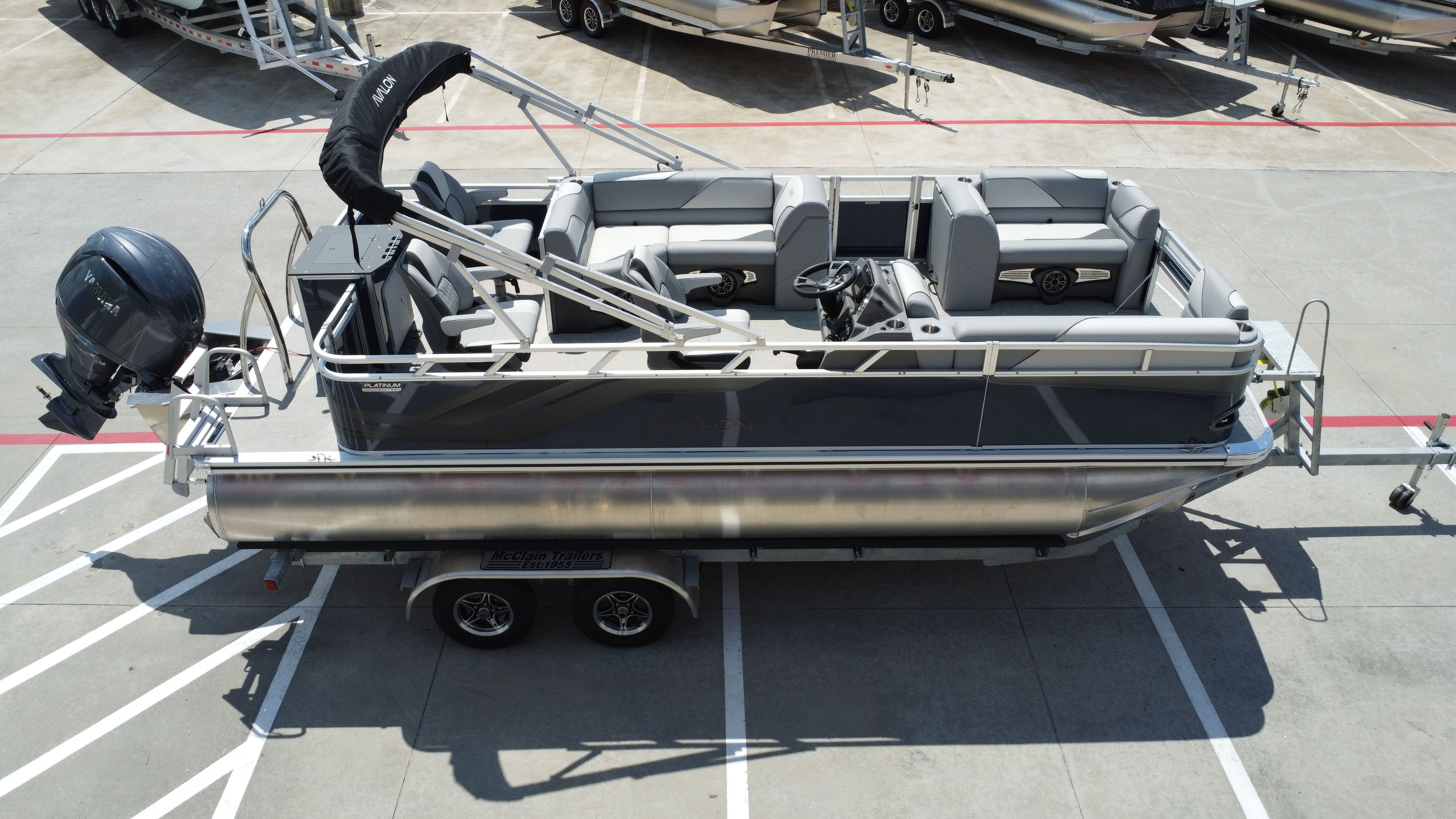 2026 Avalon Venture Rear Fish - 21' - 12