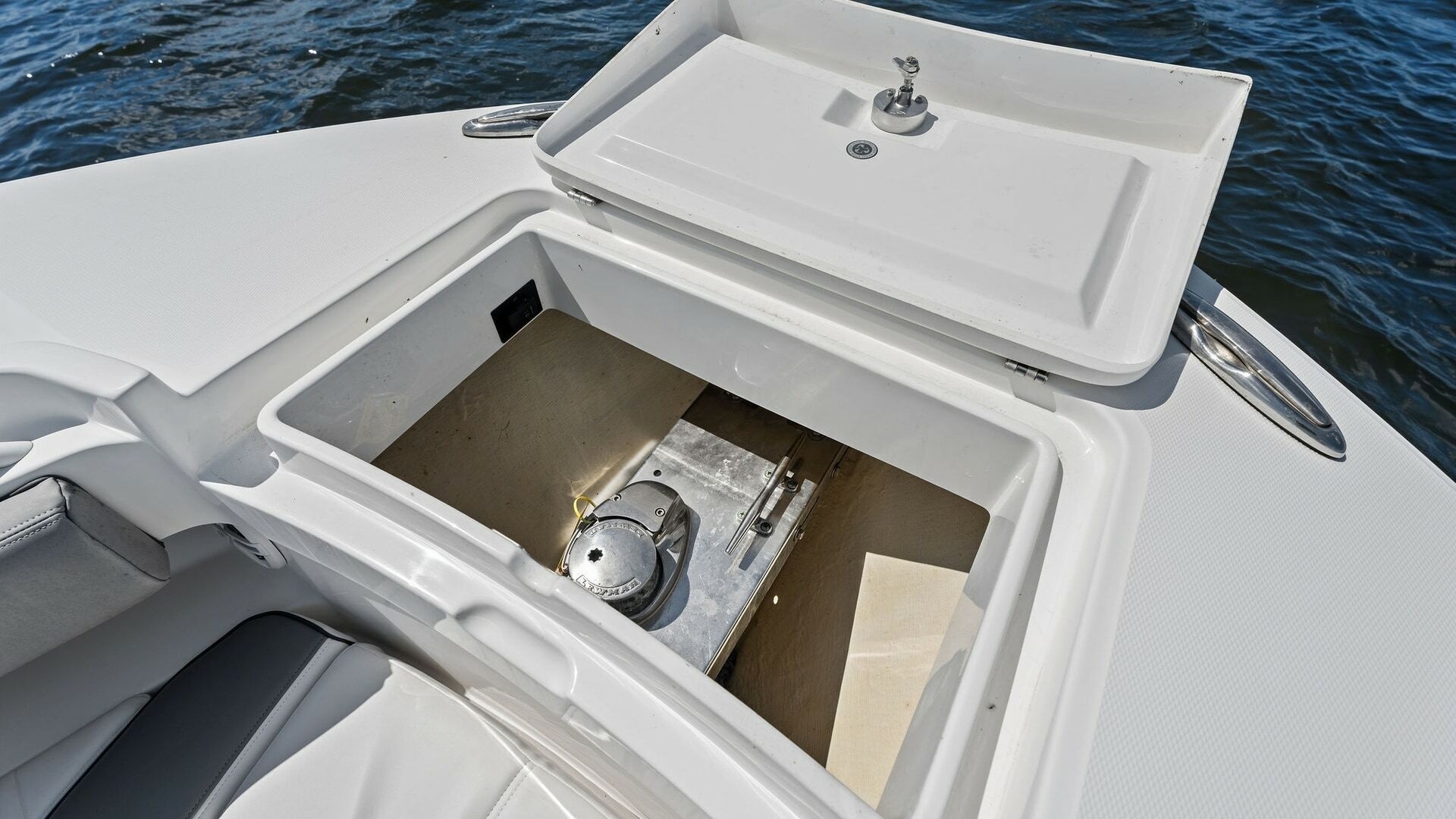 2022 Regulator — - Image 10