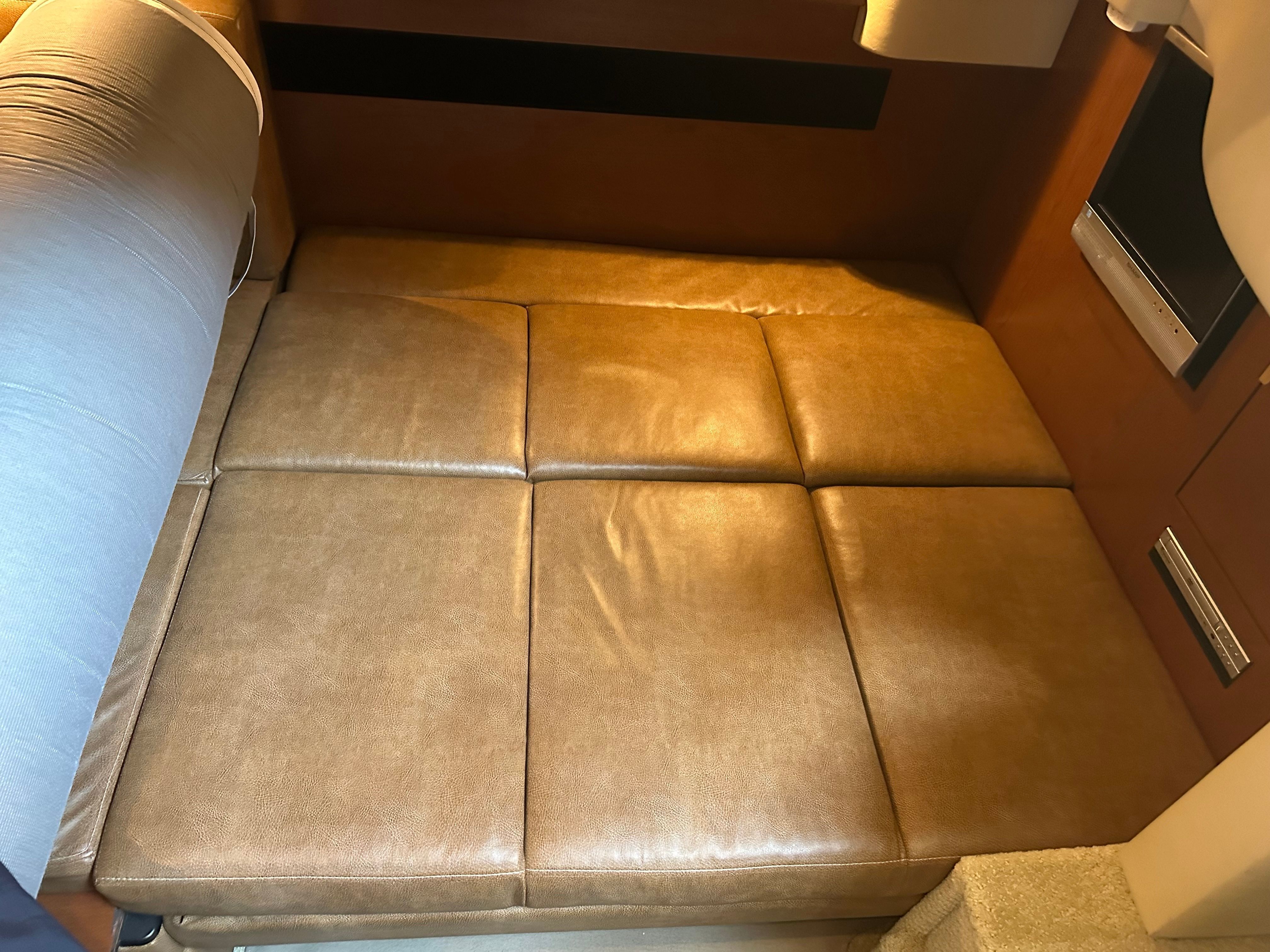 2007 Sea Ray 40 Sundancer - 45