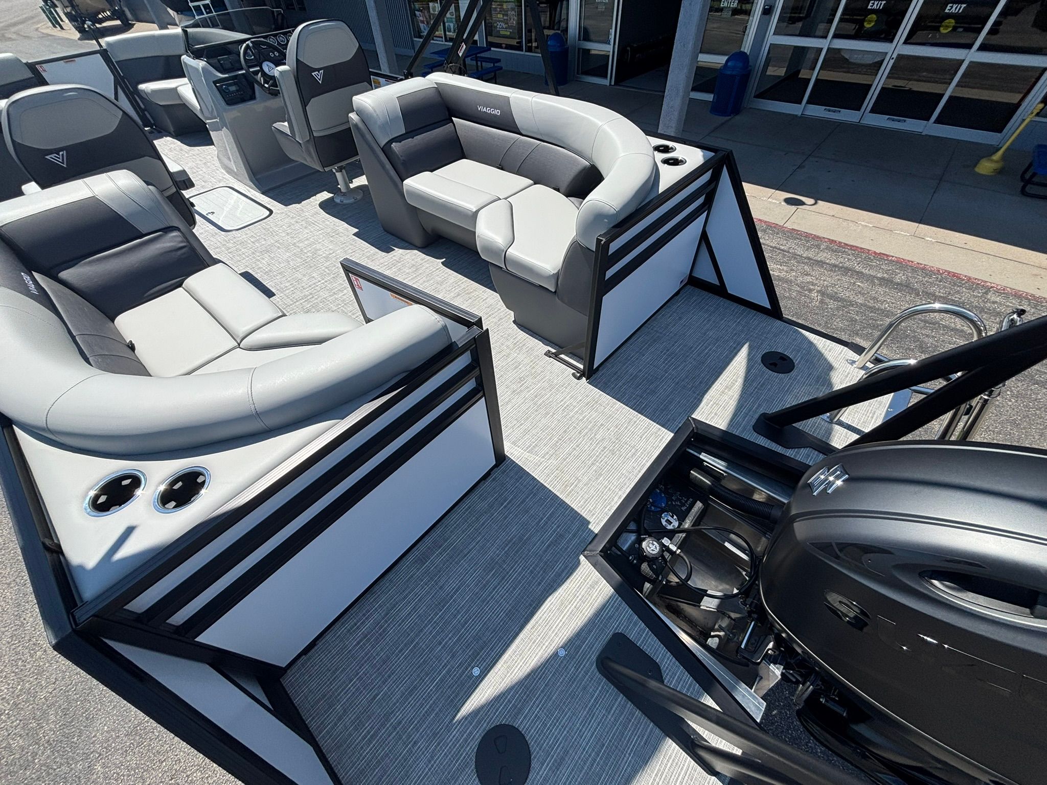 2026 Viaggio V22U - 30