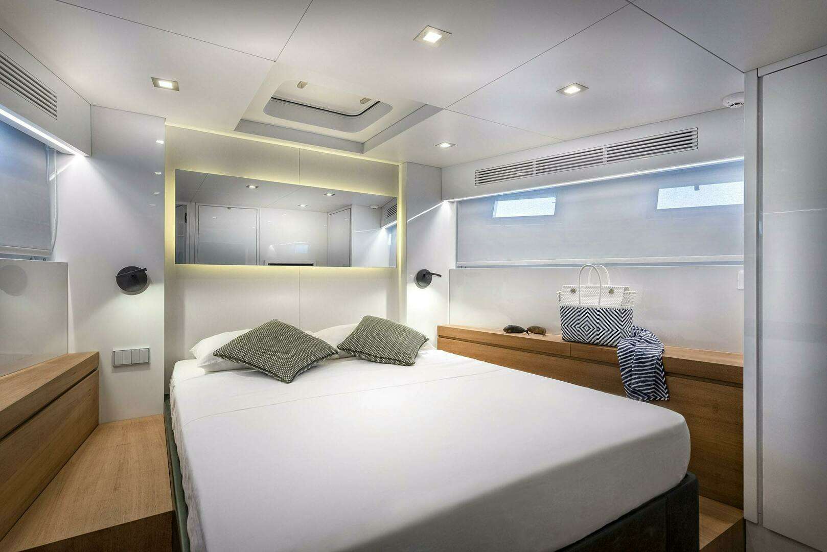 2019 SES Yachts — - Image 15