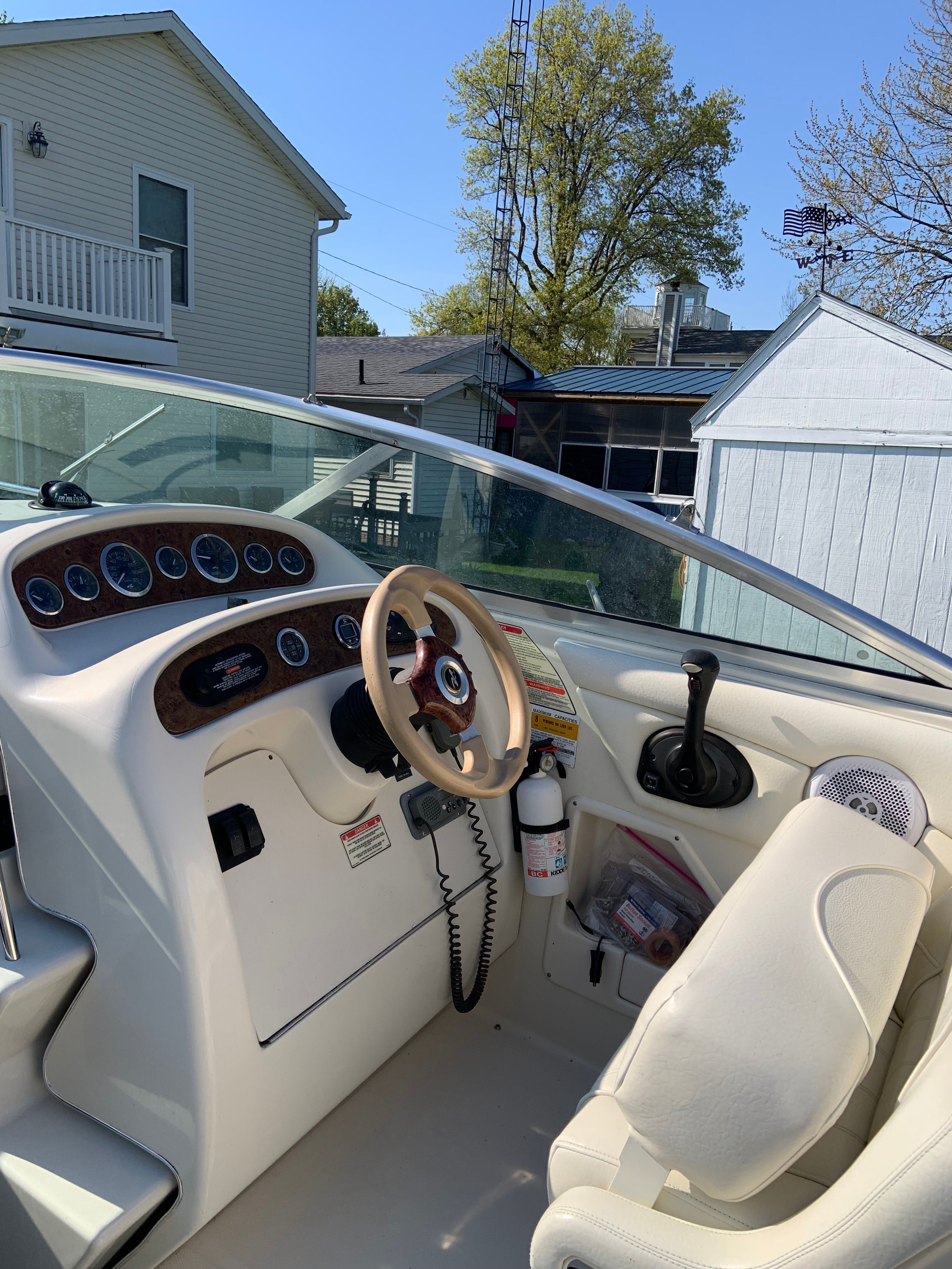 2001 Sea Ray 245 Weekender - 4