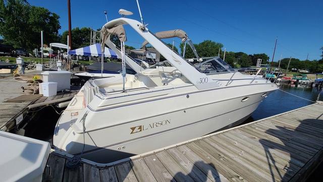 1994 Larson Cabrio 300 - 3