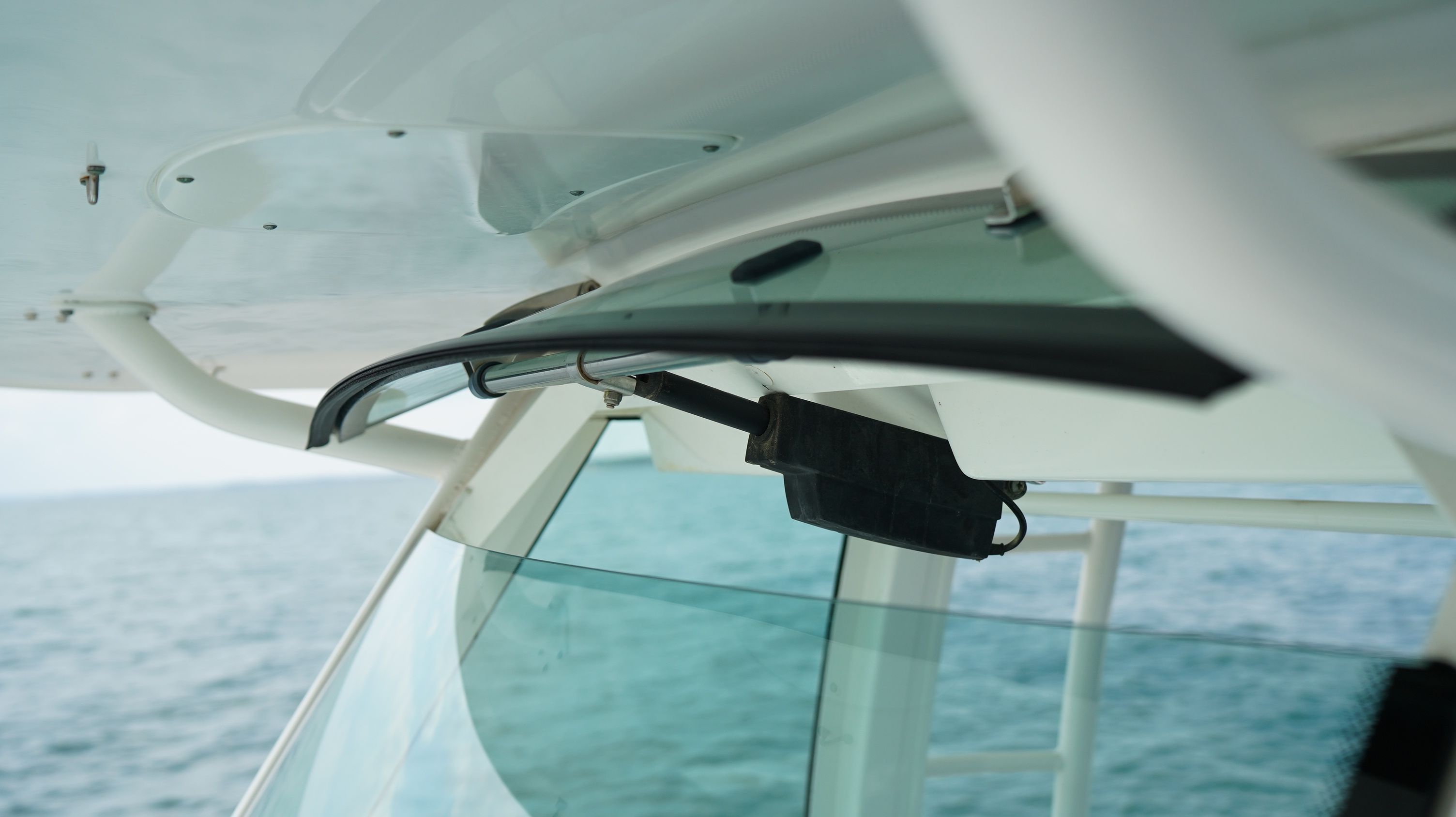 2013 Boston Whaler 350 Outrage - 51