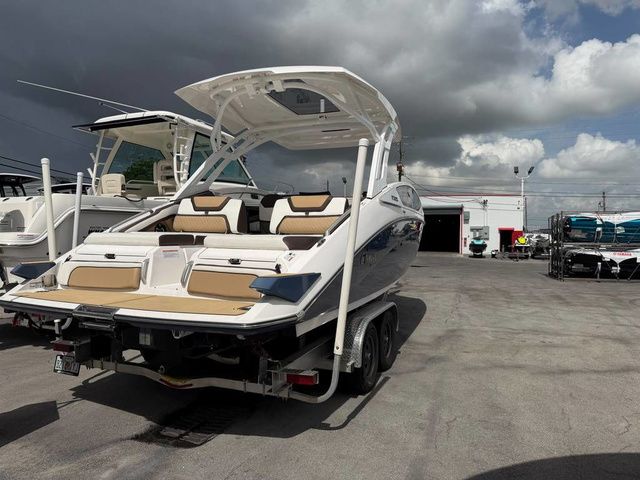 2023 Yamaha Boats 275SDX - 4