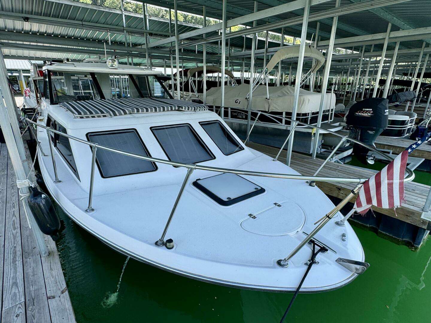 1997 Bayliner 2859 Ciera Express - Image 17