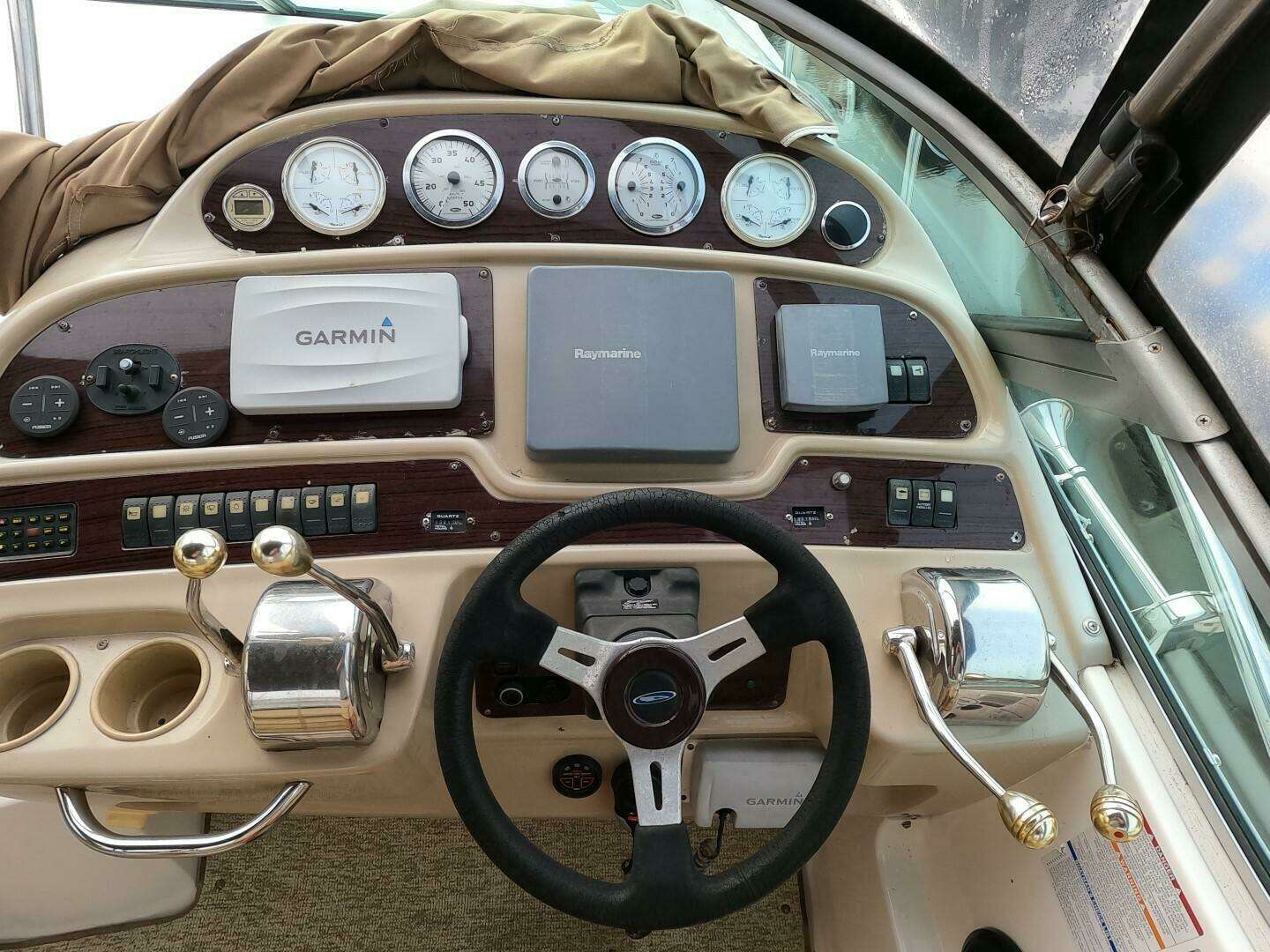 2004 Chaparral Signature 350 - Image 5