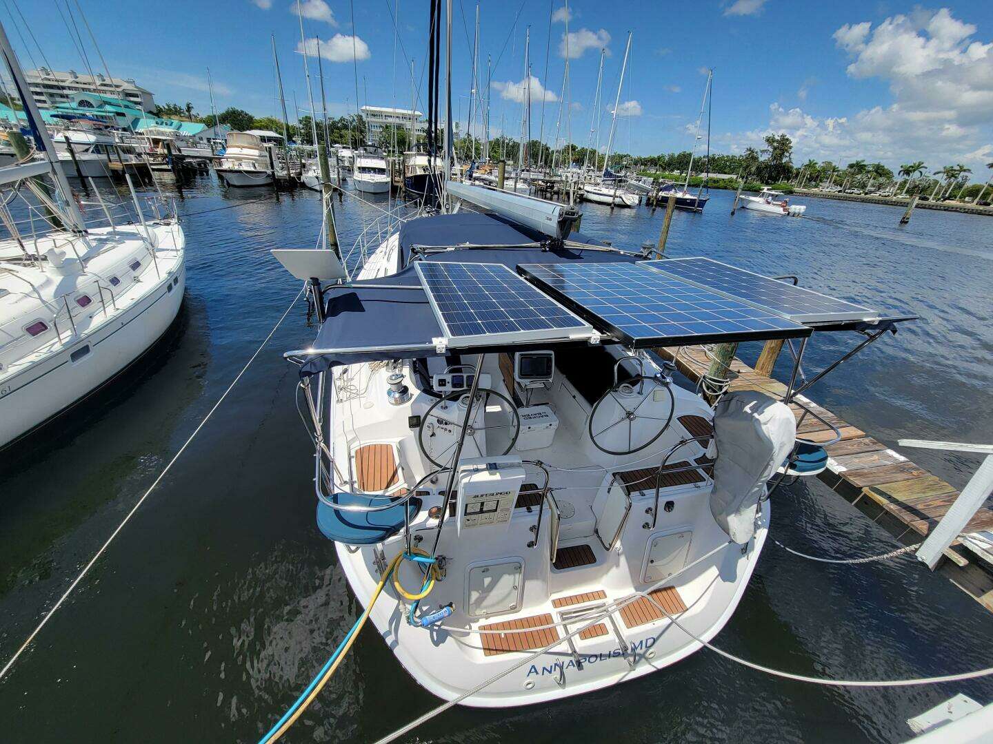 2009 Hunter — - Image 15