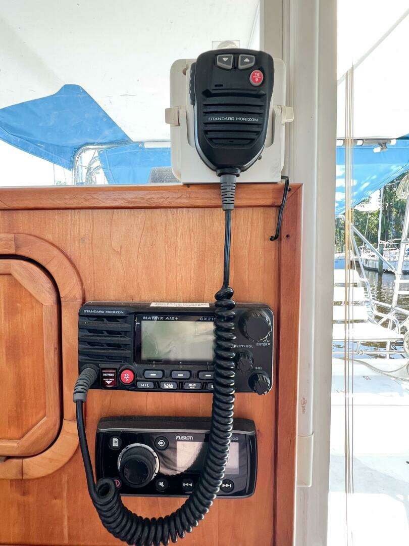 2012 TomCat 9.70 S - Image 60