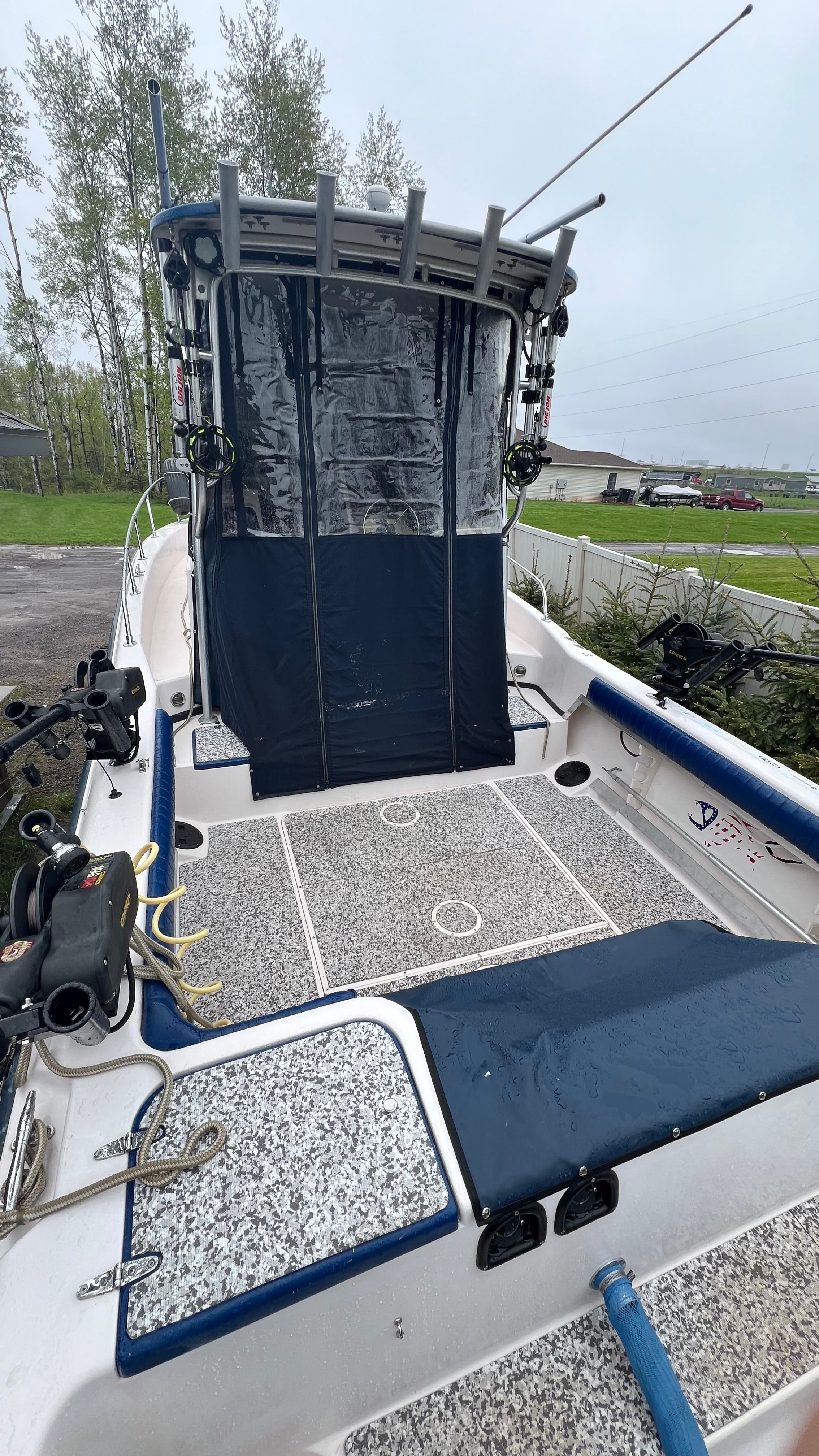 1996 Grady-White Islander 268 - 2