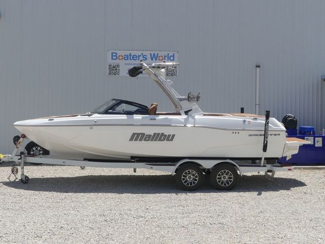 2023 Malibu Wakesetter 23 LSV - 2