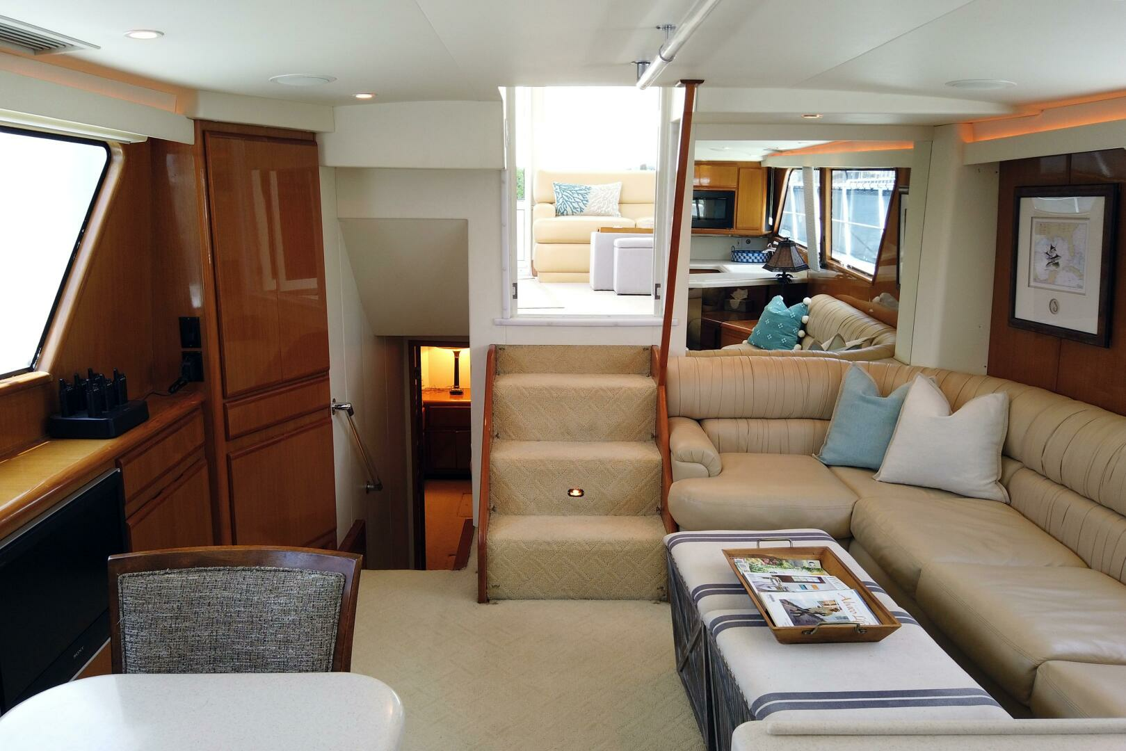 1999 Viking Motoryacht - Image 24