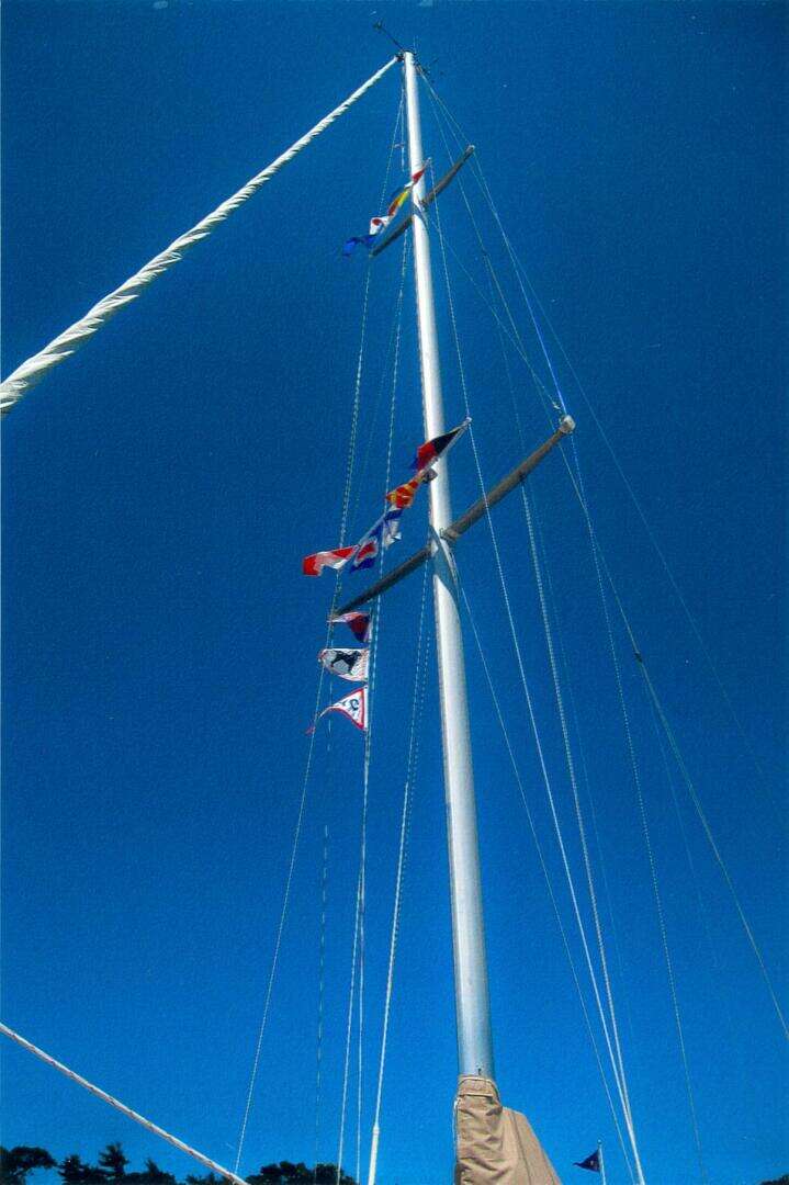 1983 C&C 37 - Image 9