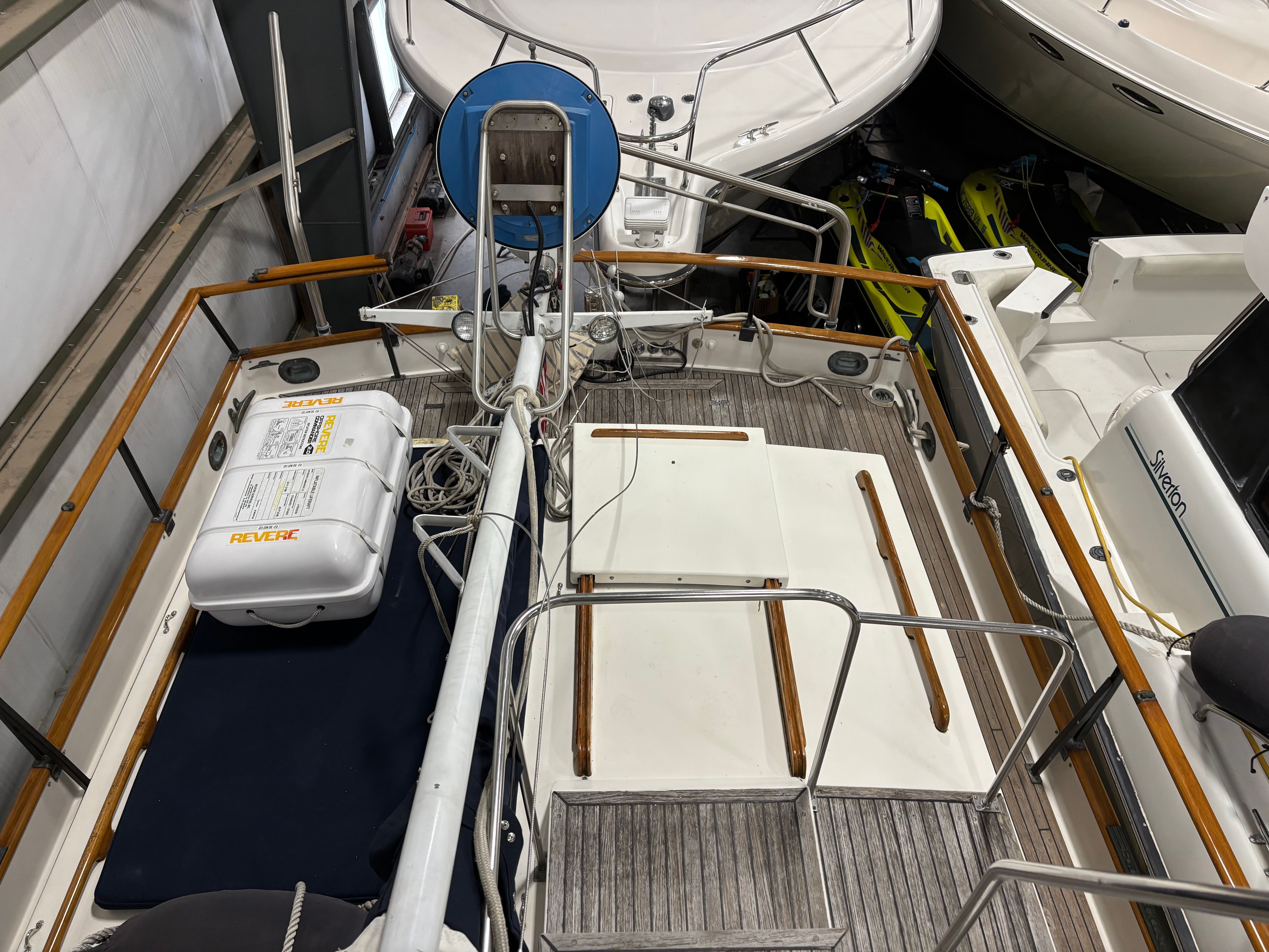 1983 Grand Banks 36 Classic - 37