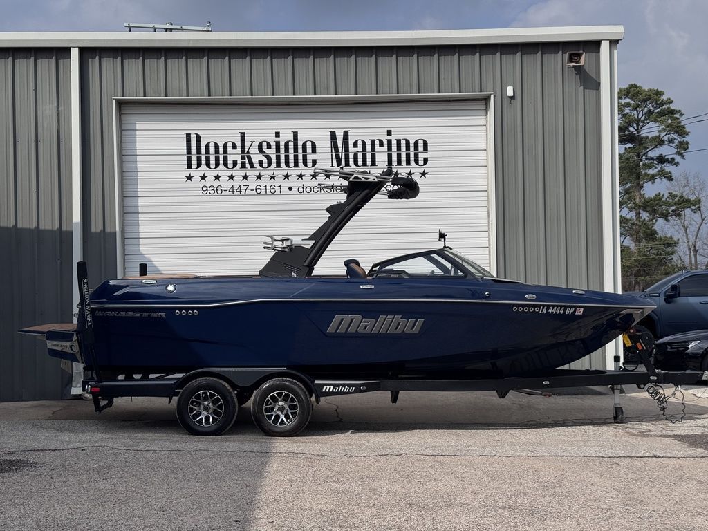 2022 Malibu Wakesetter 23 LSV
