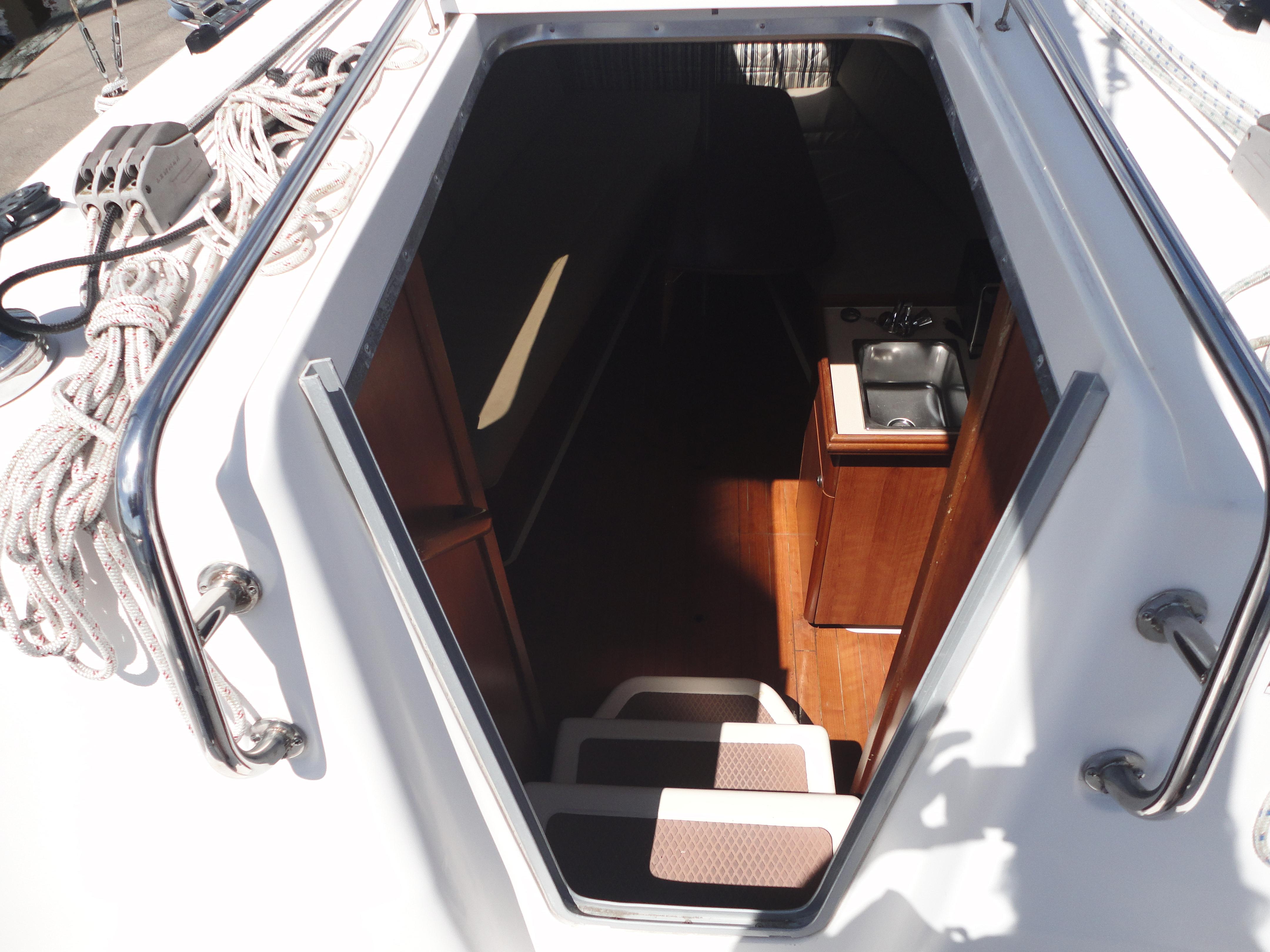 2013 Marlow-Hunter Hunter 27 - 34