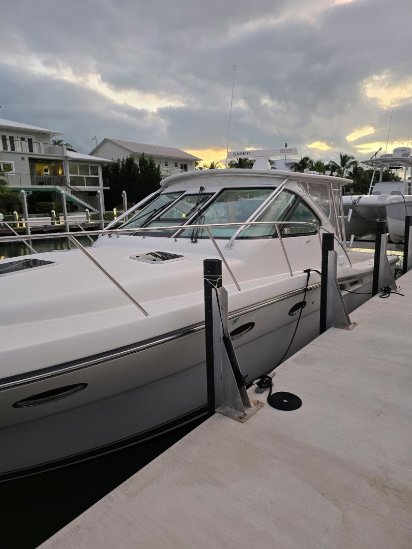 2006 Tiara Yachts 3600 Open - Image 3