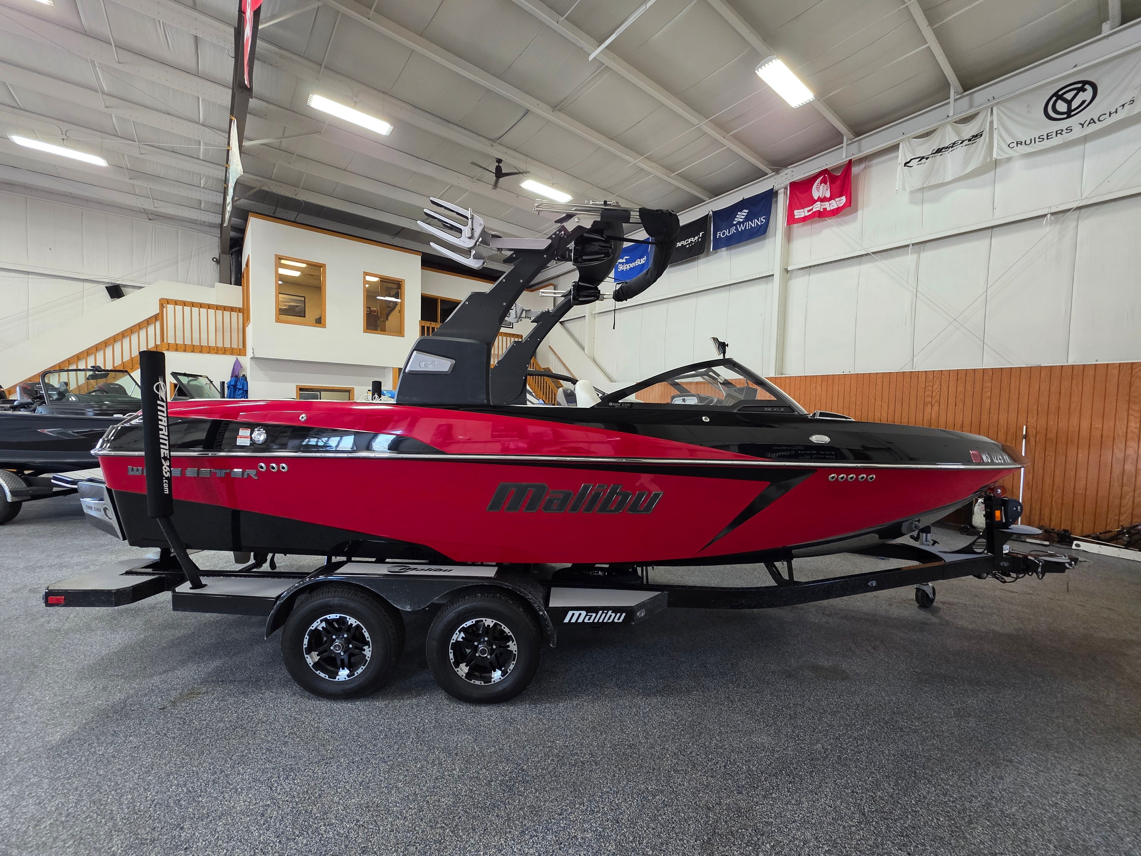 2018 Malibu 22VLX