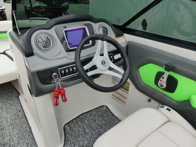 2017 Chaparral Vortex 203 VRX - 12