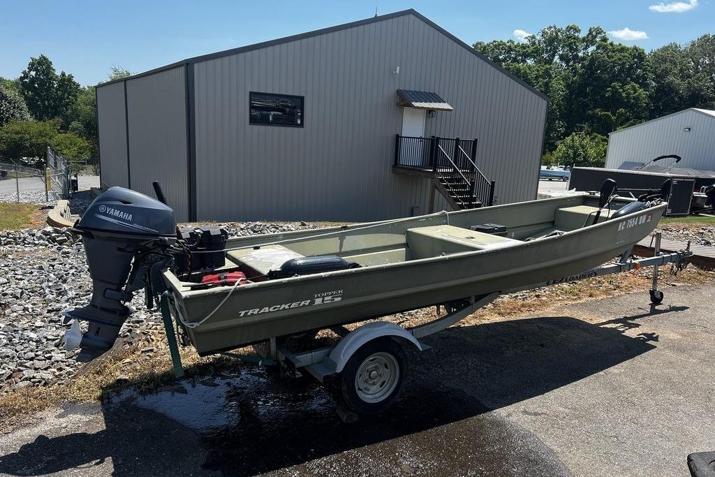 2012 Tracker Topper 1542 LW Riveted Jon