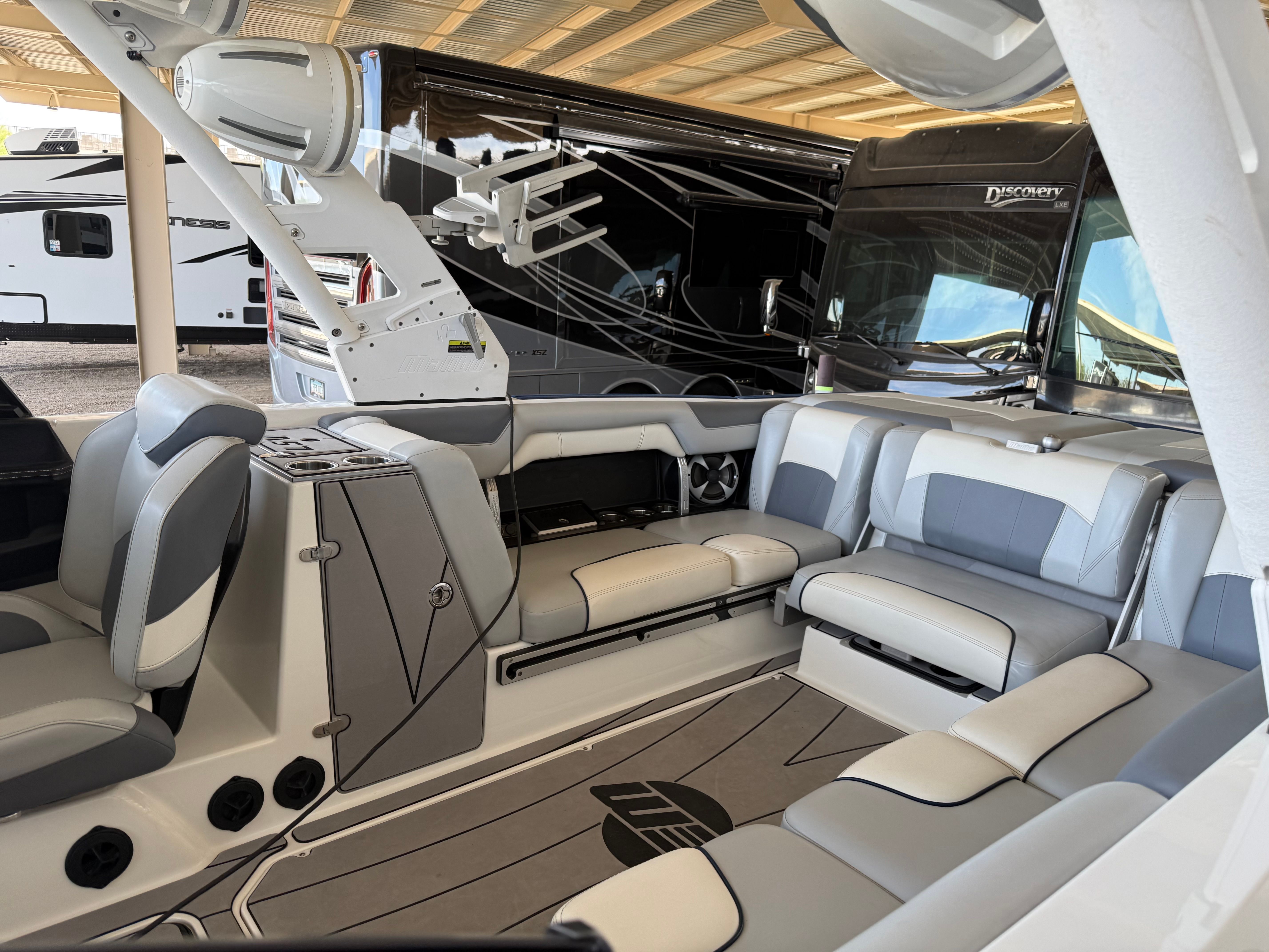 2020 Malibu Wakesetter 25 LSV - 16