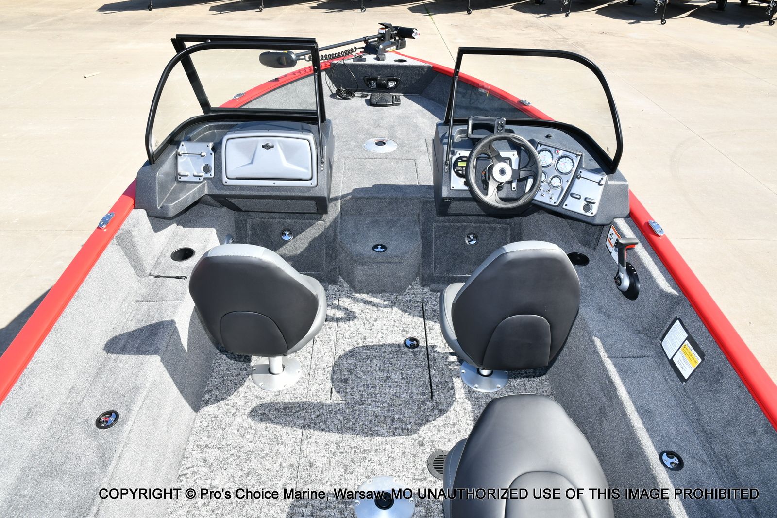 2026 Tracker Pro Guide V-175 WT w/150HP - 8
