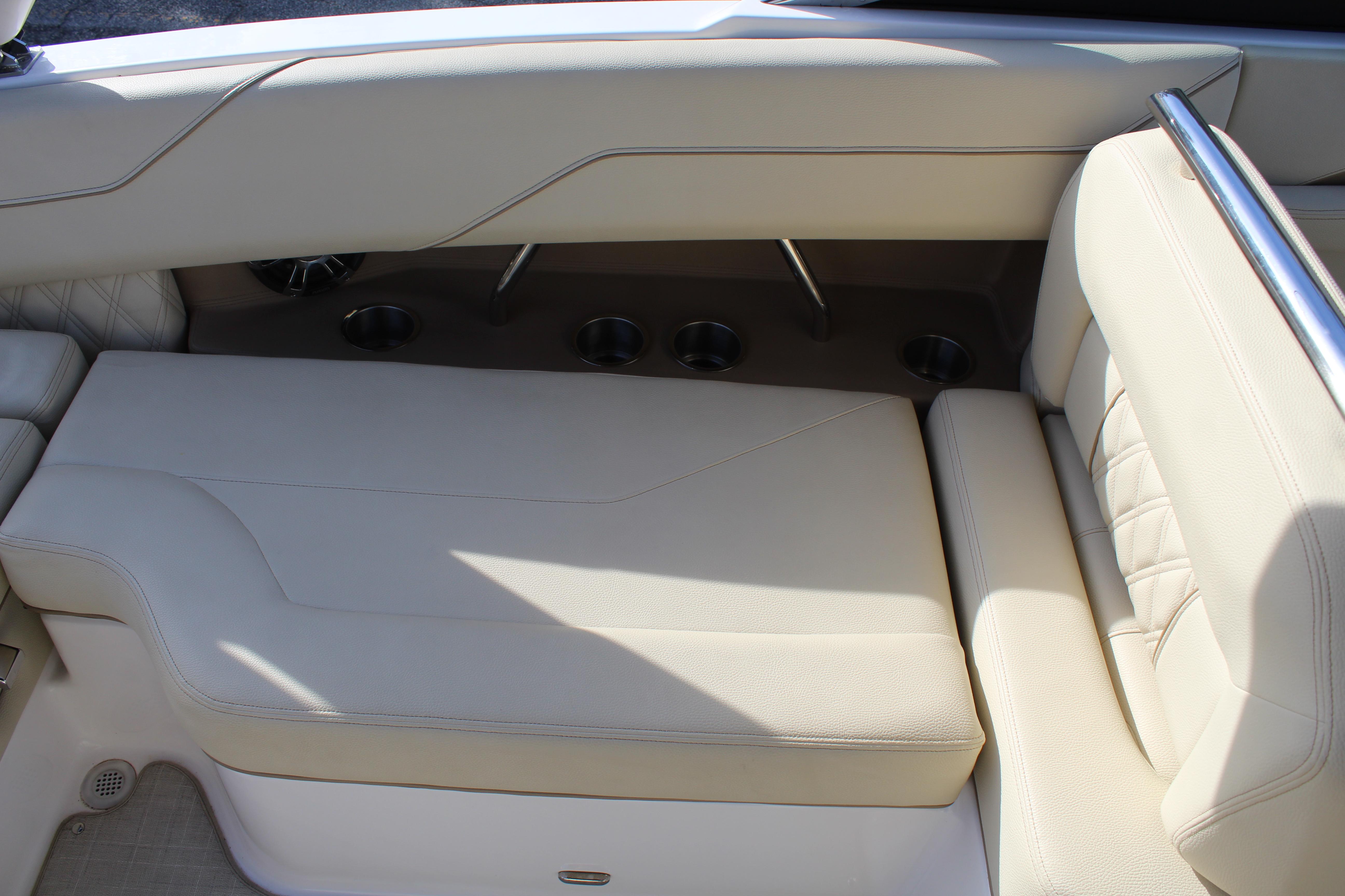 2020 Regal LS4 Surf - 13