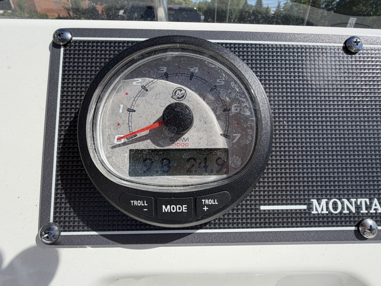 2023 Boston Whaler 150 Montauk - Image 24