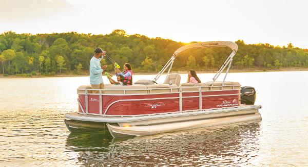 2025 Sun Tracker Party Barge 20 DLX - 50