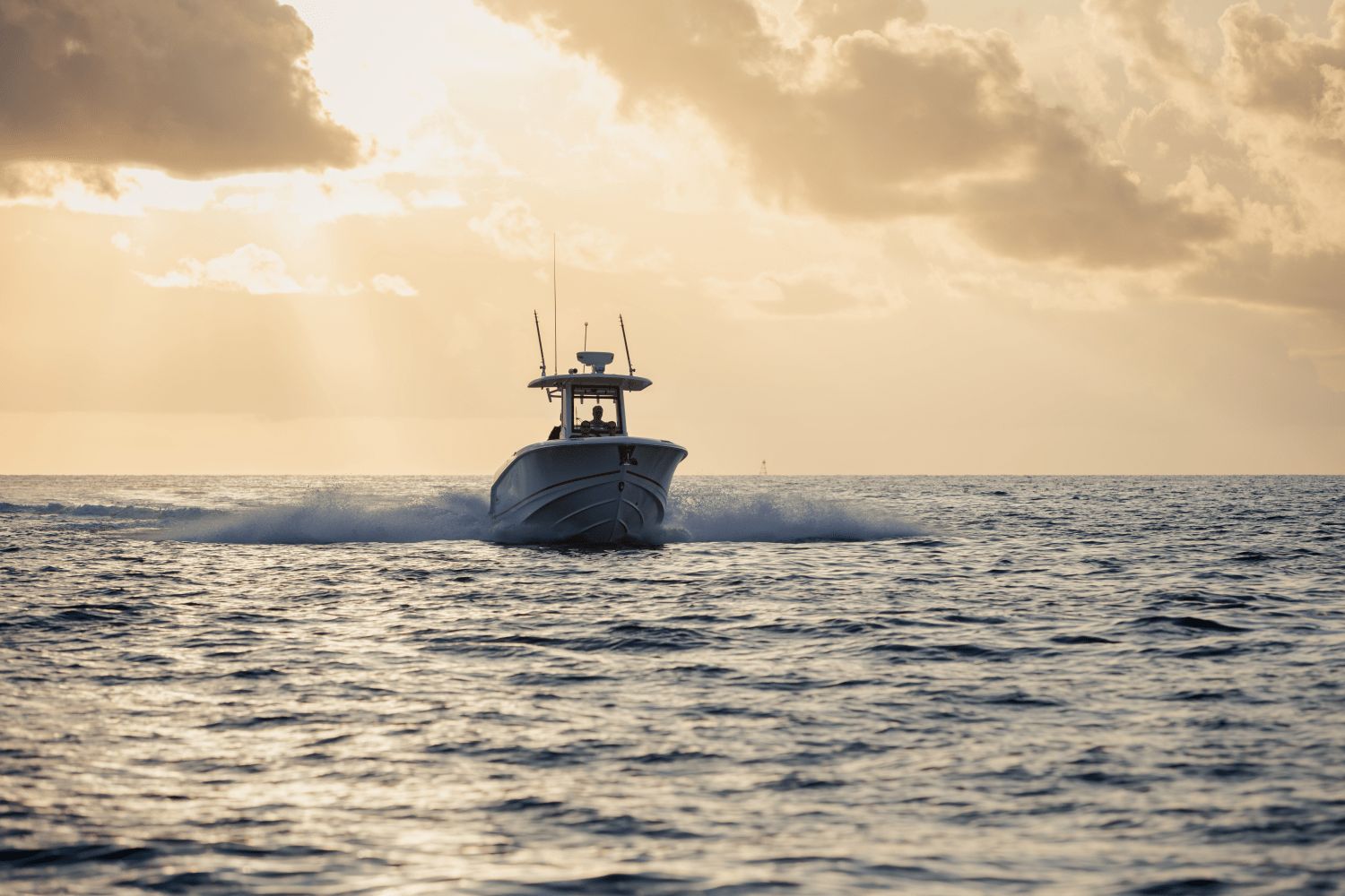 2026 Boston Whaler 280 Outrage - 26