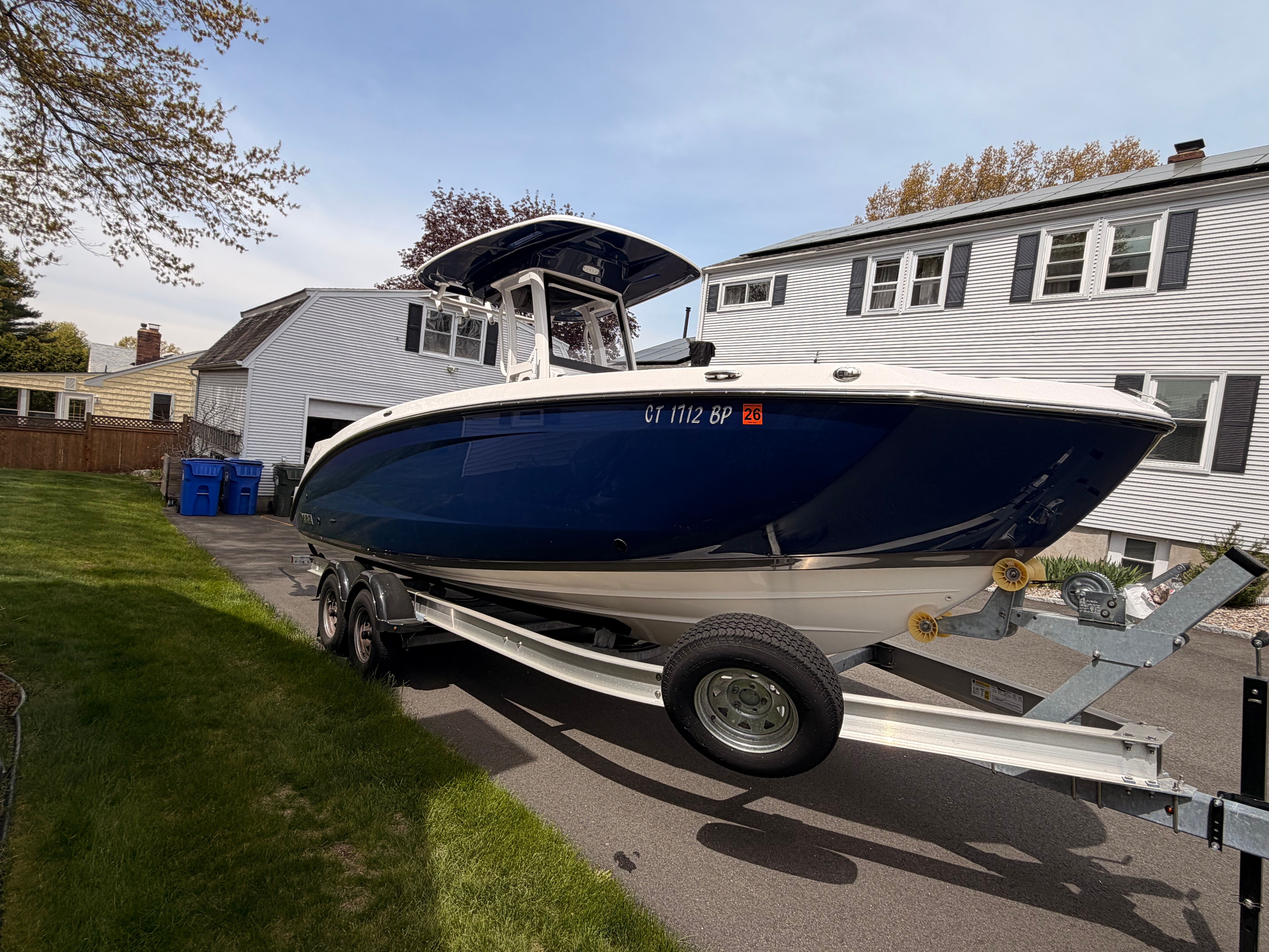 2022 Yamaha Boats 255 FSH Sport E - 4