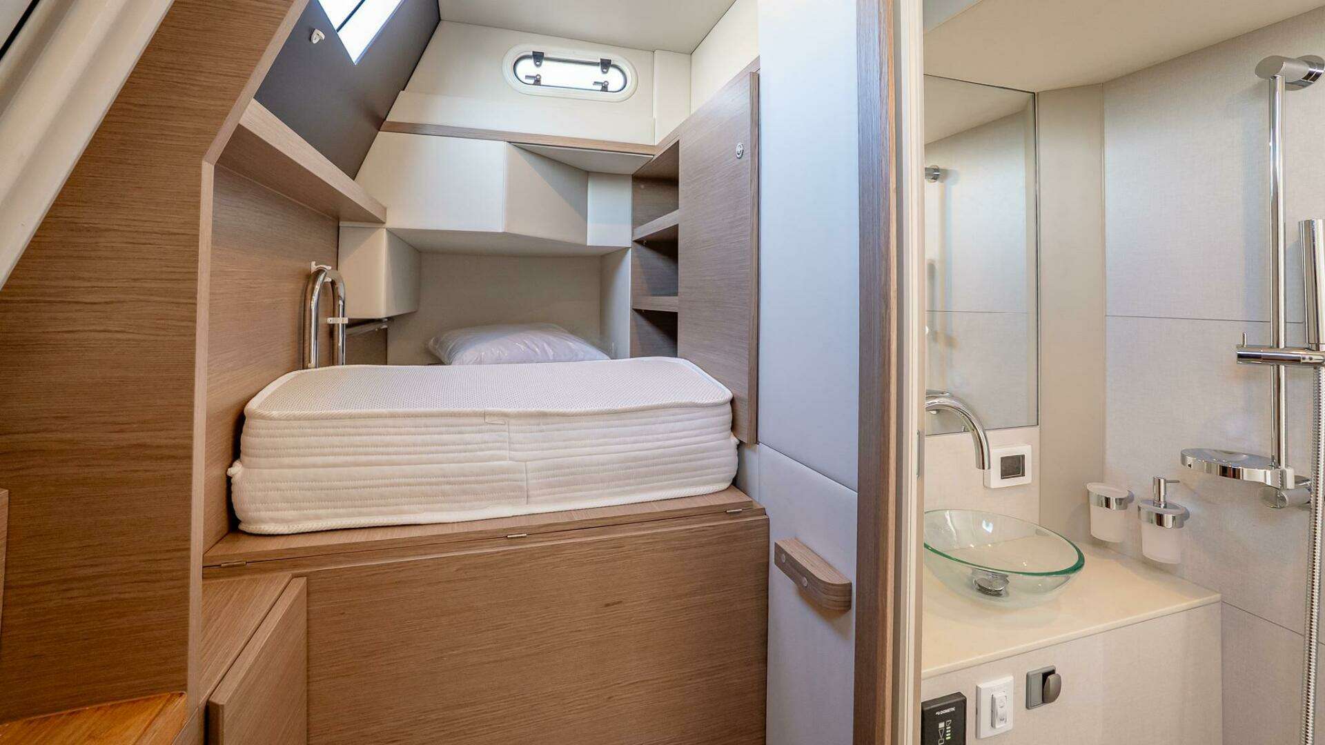 2026 Absolute Navetta 58 - Image 44