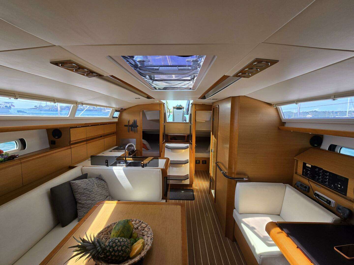 2013 Jeanneau Sun Odyssey 409 - Image 9