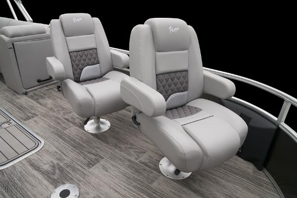 2025 Ranger Reata 223FC - 18