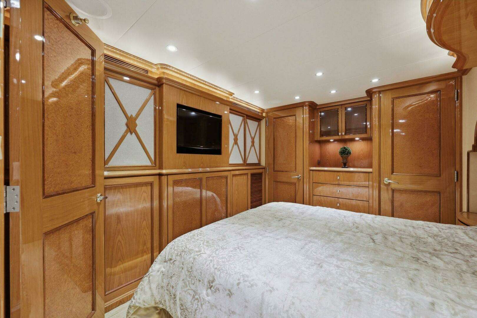 2008 Cheoy Lee 95 Motor Yacht - Image 54