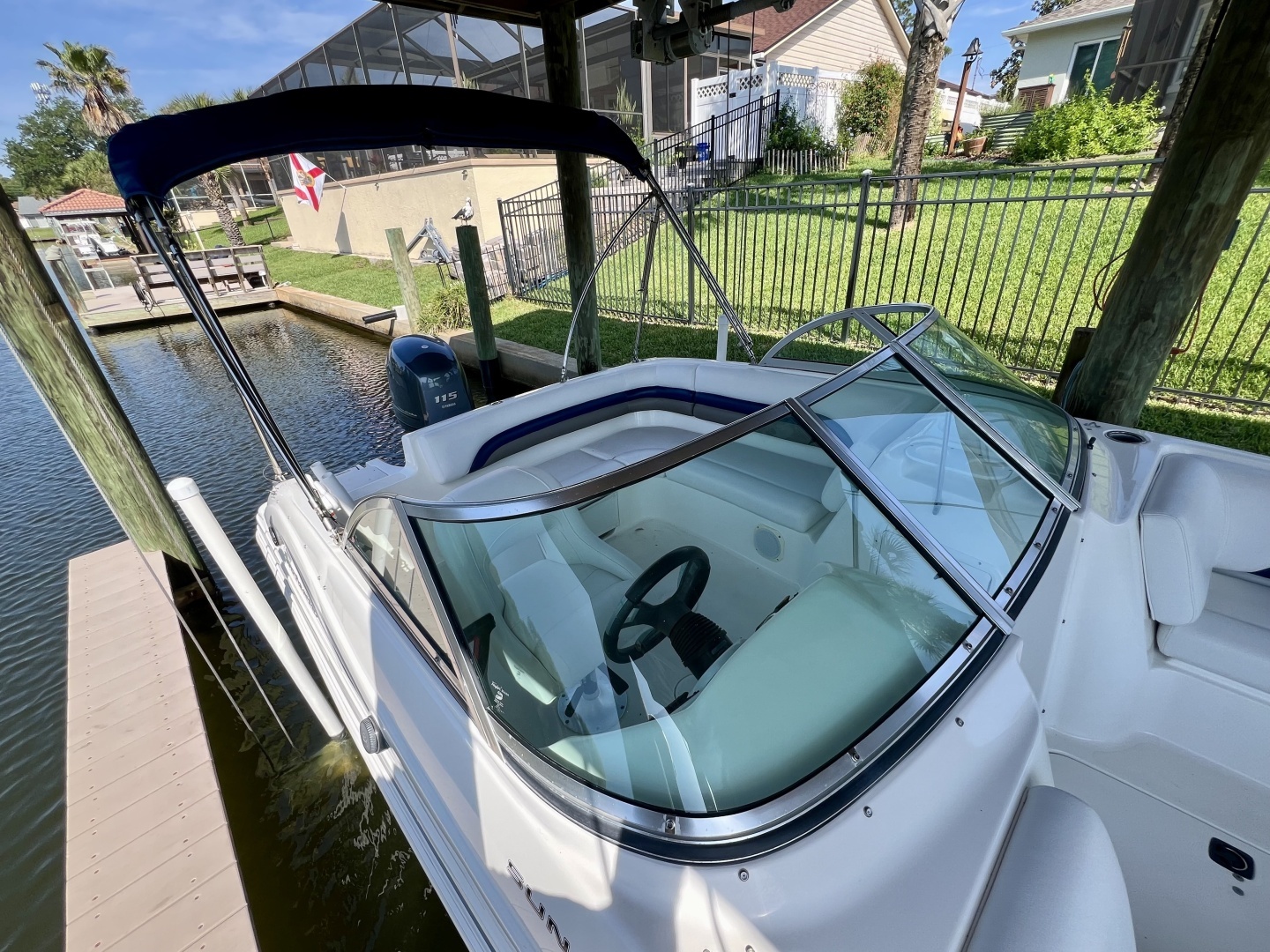 2013 Hurricane SunDeck 187 OB - Image 7