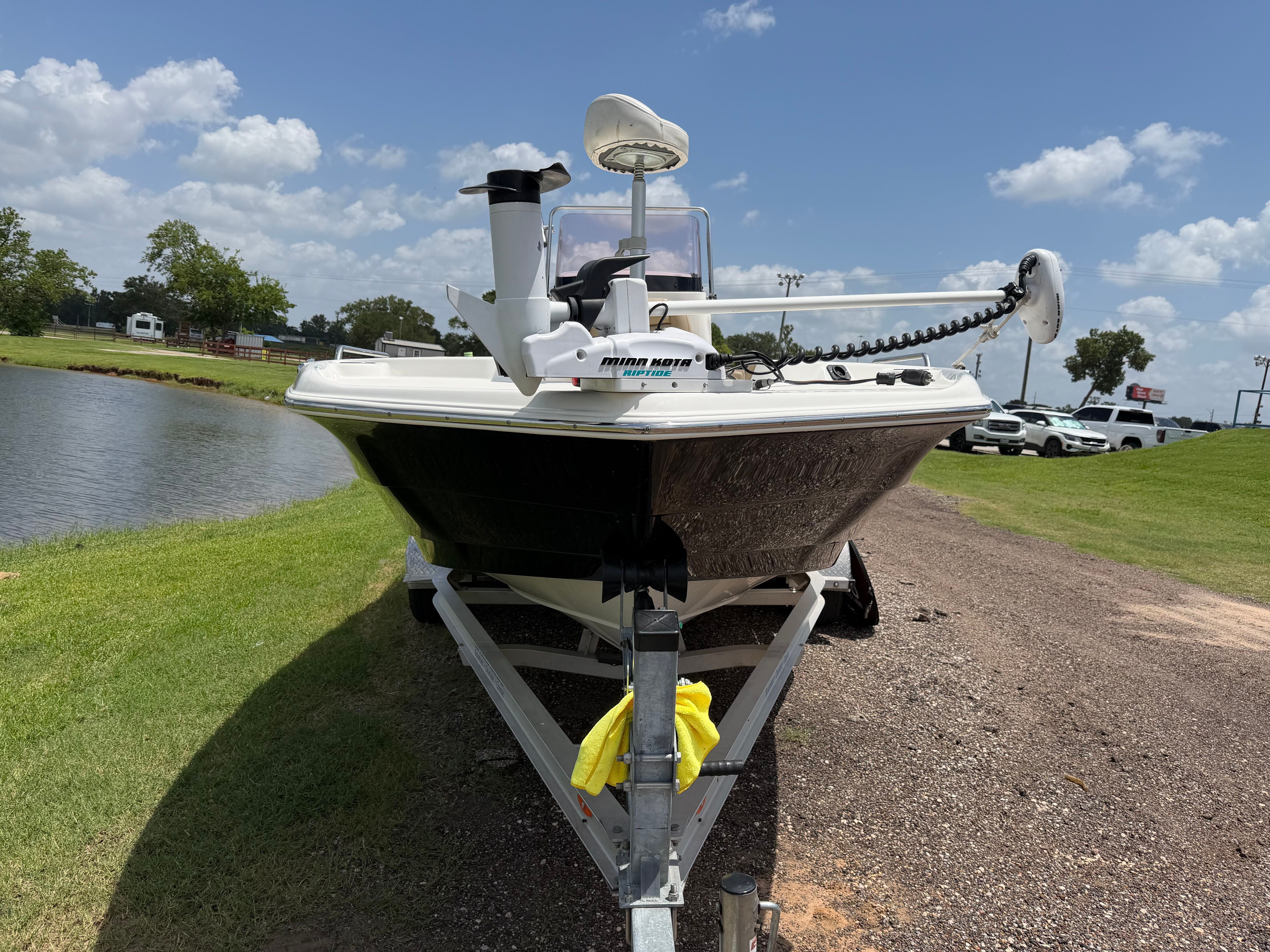2020 NAUTICSTAR 211 HYBRID DLX - Image 3