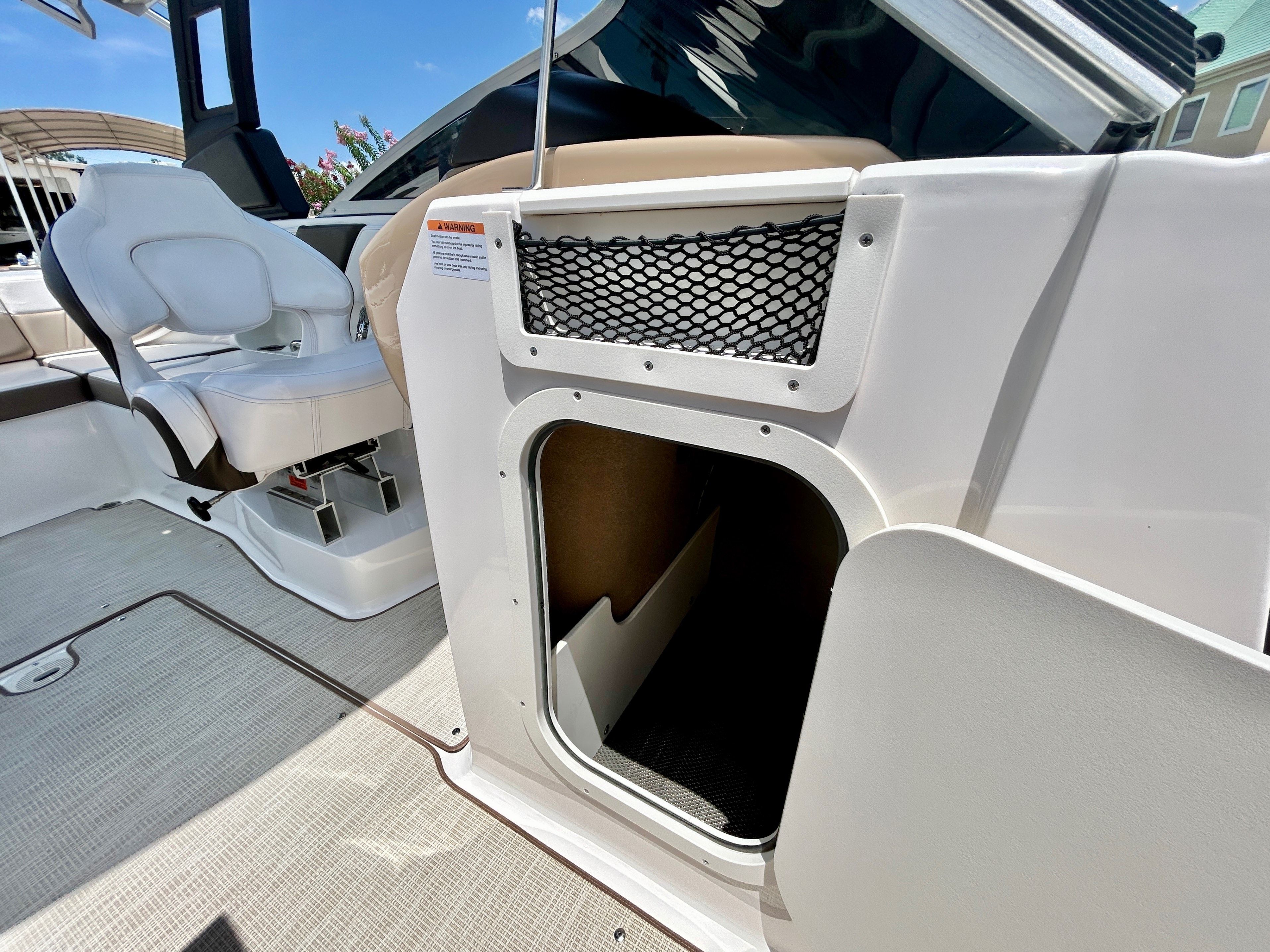 2018 Chaparral 23 Surf - 21